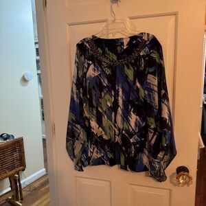 Alfani Suze L ,‎ bell sleeves, link chain neck design, black and blue